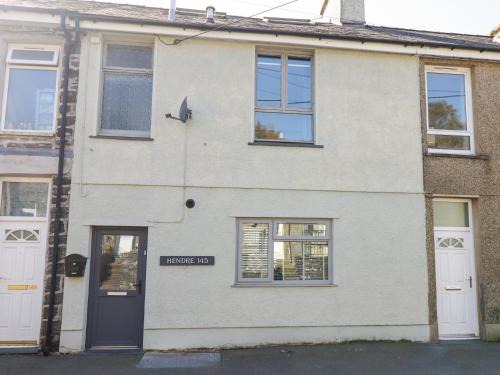 Manod House | Hendre