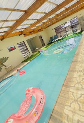 Groot Drakenstein House | Hendrinas Guesthouse