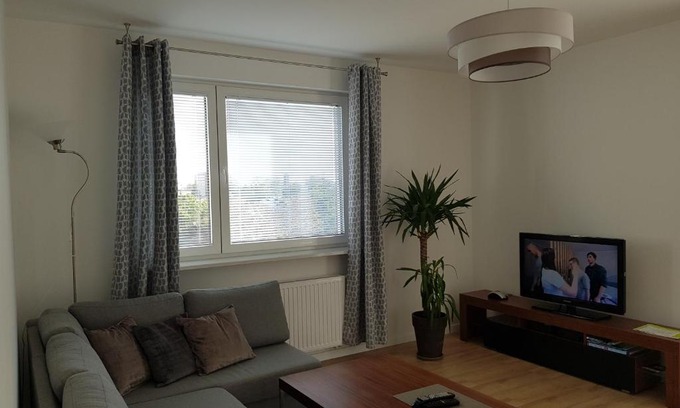 Ursus Apartment | Hennela Apartment