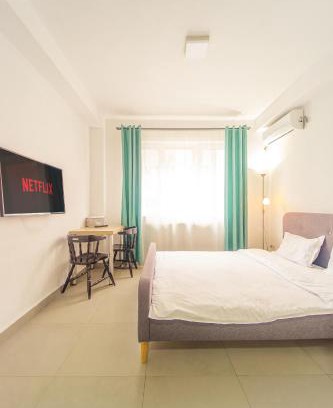 Arad Apartment | Hera's Modern Home