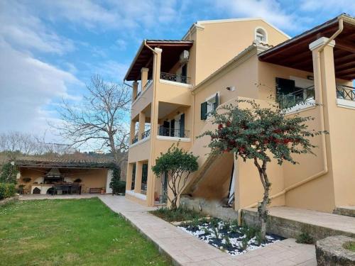 Corfu House | Heraklia's house