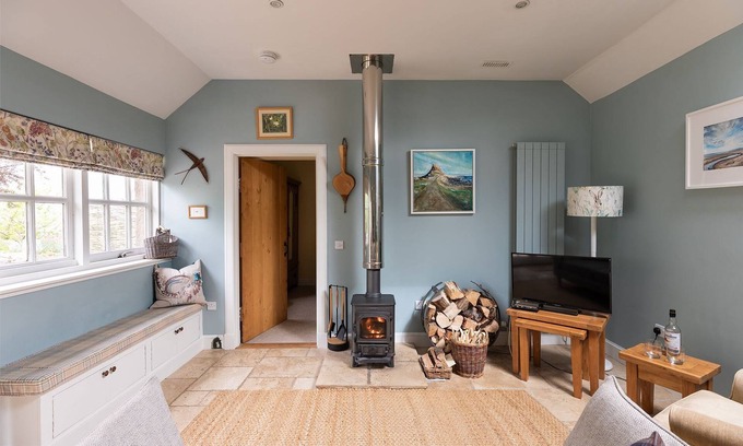 Duns Cottage | HERITAGE COTTAGE set in peaceful rural surroundings, Scottish Borders