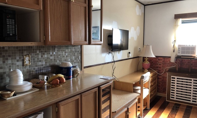 Gravelbourg Hotel | Heritage place Hotel