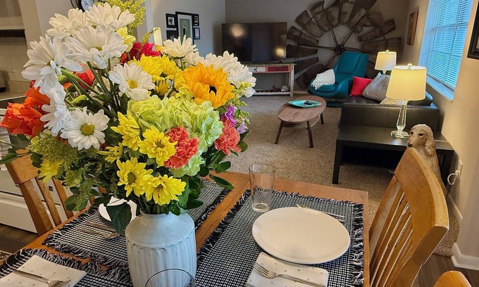 Manhattan Apartment | Heritage Suites 38