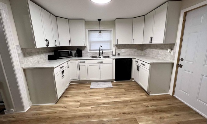 Herkimer House | Herkimer Diamond- Newly Reno’d! Sleeps6 1mileTo90
