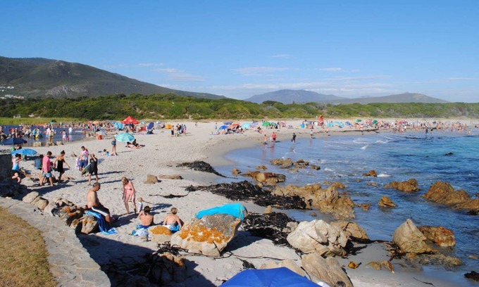 Vermont House | Hermanus, 3 bedroom self-catering house.