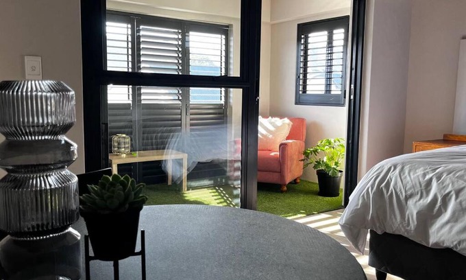 Hermanus City-Centre Apartment | Hermanus Waterfront Apartment No.20