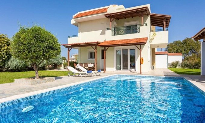 Gennadi Villa | Hermione Villa - Four Bedroom Villa, Sleeps 8