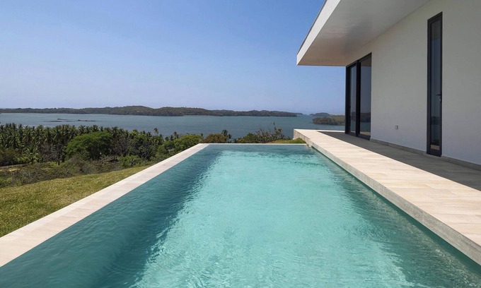 Boca Chica Villa | Hermosa Bay Oceanview Villa with private pool