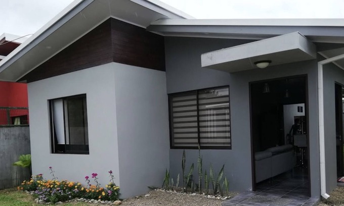 Guapiles House | Hermosa casa, alojamiento entero