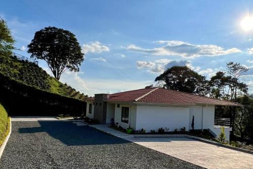 Dosquebradas House | Hermosa casa campestre