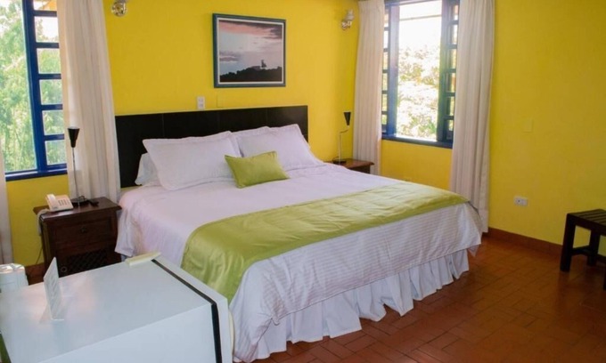 Alegrias Hotel | Hermosa Habitacion Doble Superior En Eco Hotel La Casona
