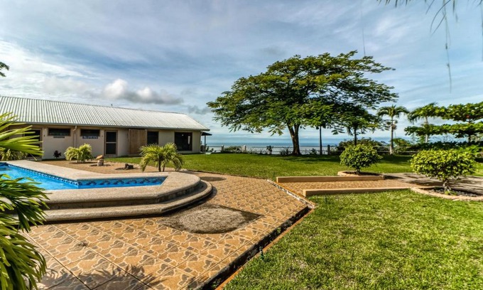 Jaco House | Hermosa Point