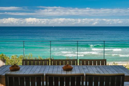 Blueys Beach House | Heron House - Beachfront Blueys Beach