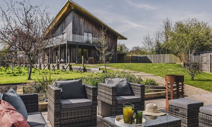 Honiton Ski Chalet | Heron House - Luxury Grand Designs Eco-Home