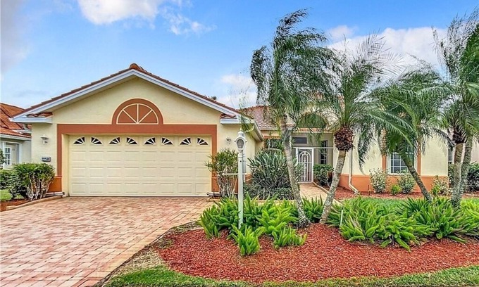 Herons Glen House | Heron's Glen Home in Beautiful Gated Golf Community in North Fort Myers