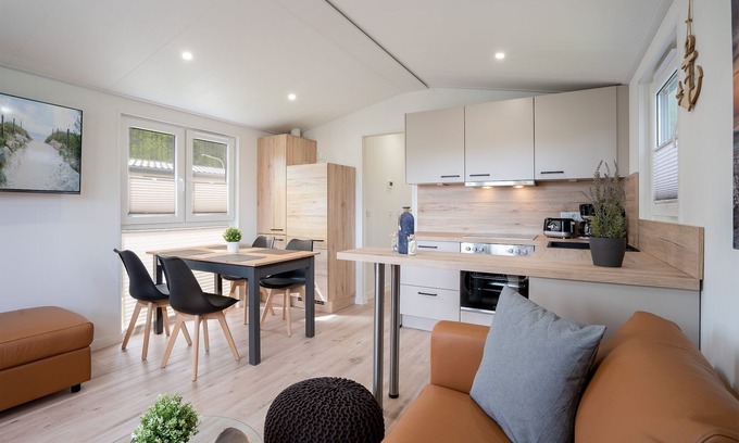 Gronenberg House | Herzlich Willkommen im Charlet "meerzeit"