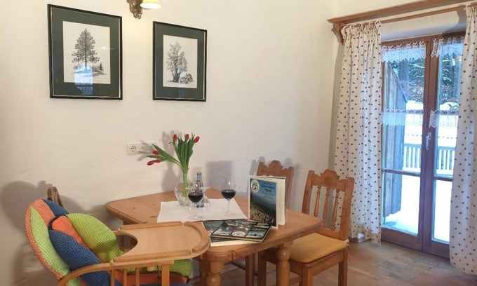 Segeten Apartment | Hessenstein vacation apartment with balcony and view of the countryside