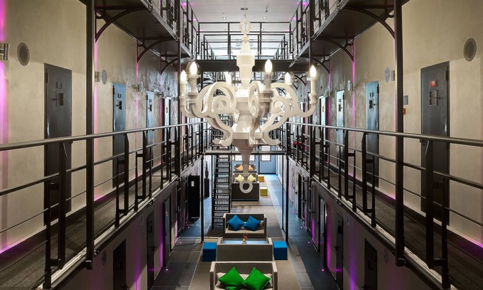 Roermond Hotel | Het Arresthuis