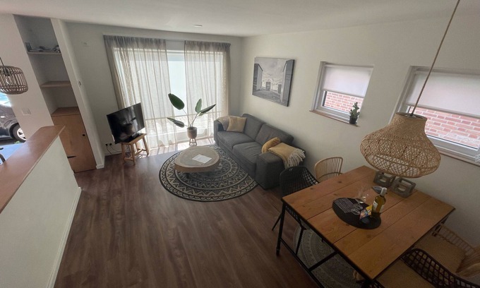 Municipality of Katwijk House | 'Het Melkhuis', the tiny house that makes you happy😀