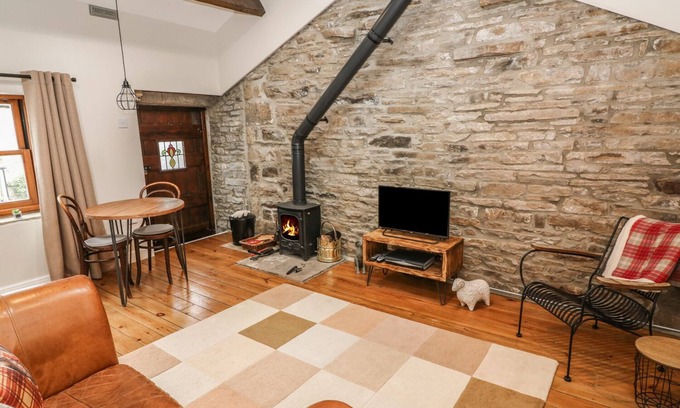 Worton Cottage | Heugh Barn