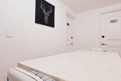 Daeheung-dong Apartment | HEYS house Shinchon 5BR