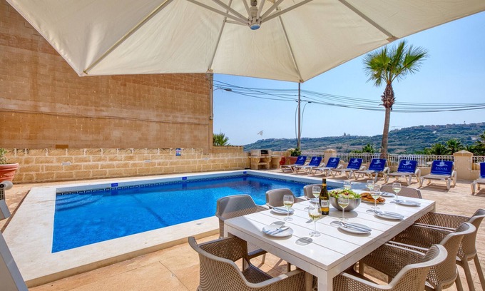 Ghasri Villa | Hgieri - Ghasri Holiday Home
