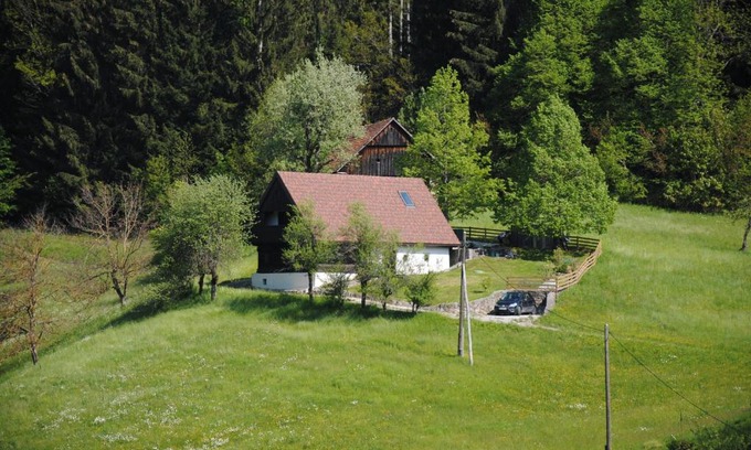 Predjama House | Hiša 1820