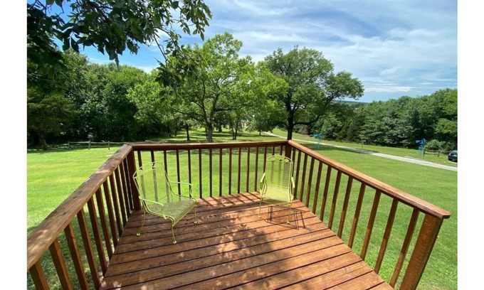 Pittsburg Cabin | Hickory Grove Hideaway - Cabin 1