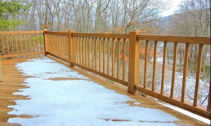 Tannersville House | Hickory's hideout