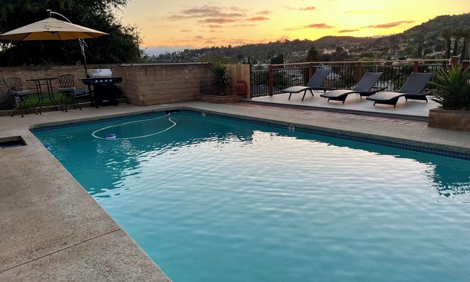 Midway House | Hidden City Family home -north county San Diego