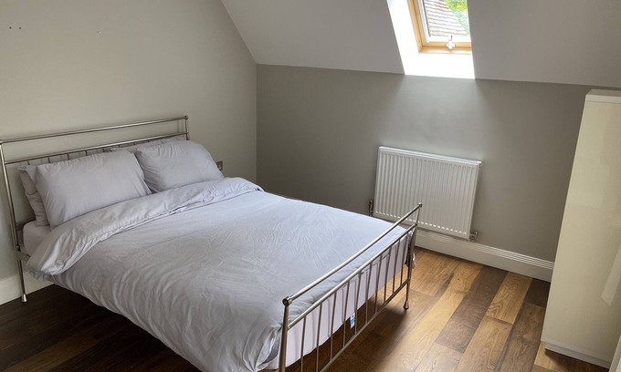 Salisbury House | Hidden Gem Barn House