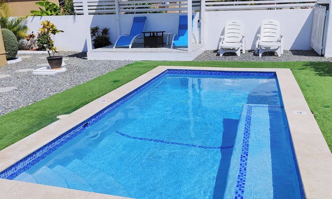 Portmore House | Hidden Gem, Cozy 2-bedroom house with WiFi, AC, Private Pool In Portmore