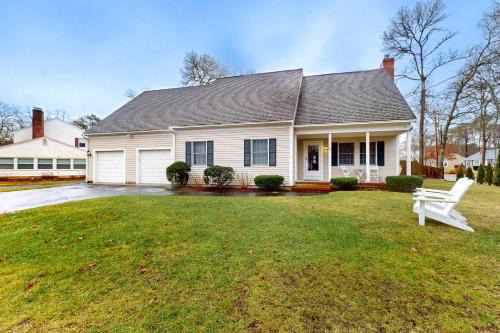 West Hyannisport House | Hidden Gem Hideaway