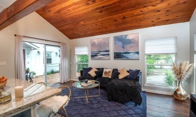 Historic District House | Hidden Historic Ocala Bungalow