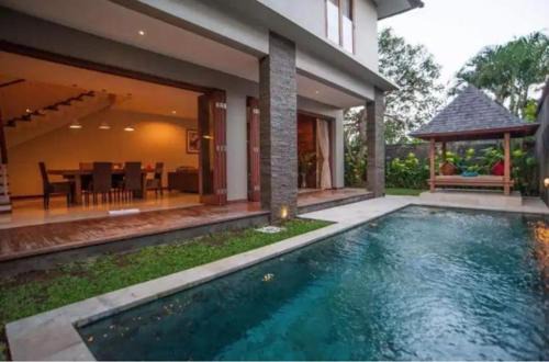 Kecamatan Sape Villa | Hidden Tropical Villa