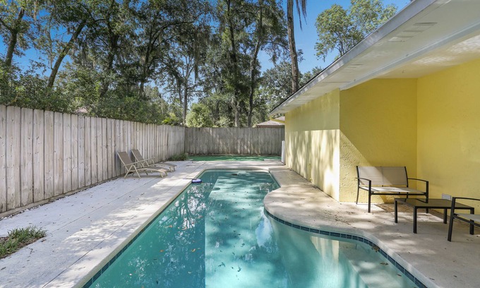 Gainesville House | Hidden Ultimate Relaxation & Exploration Awaits!