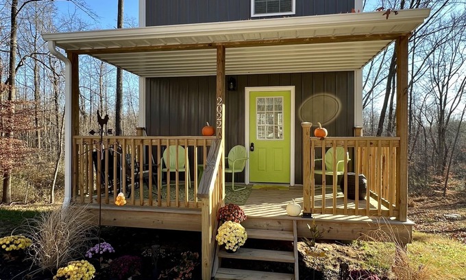 East Fultonham Cabin | Hidden Valley Retreat of Hocking Hills