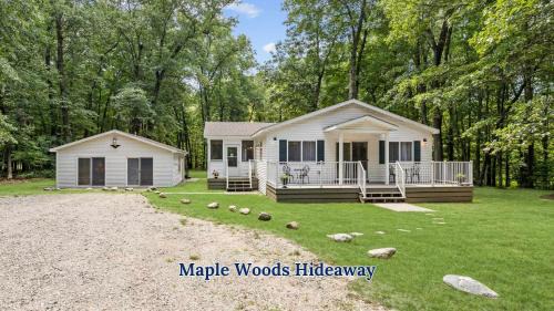 Kendall House | Hidden Woodland Home with Hiking Trail and Lake Access