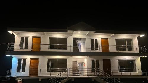 Ooty House | HIDE HILLCREST RESORT
