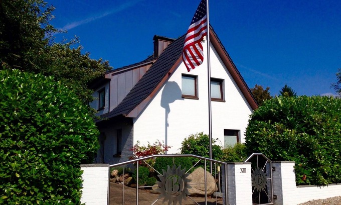 Oldenburg in Holstein House | Hideaway Beachside "Complete package" Part I & II