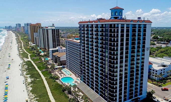 Myrtle Beach Condo | Hideaway Haven: Oceanfront King Suite 9th Floor