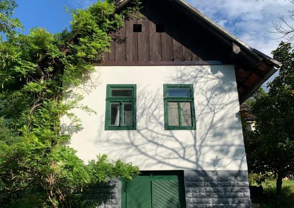 Lenti House | Hideaway home in the wine hills