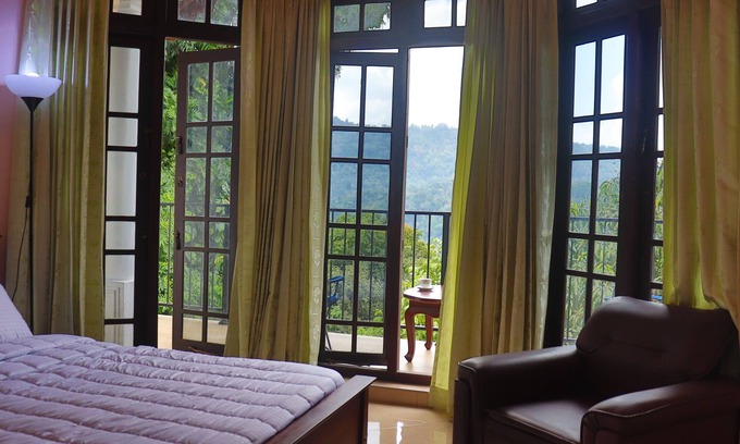Harispattuwa Cabin | Hideaway Homestay Kandy