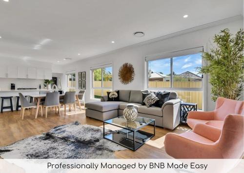 Orange House | Hideaway on Curran - Modern & Comfy Retreat in CBD Firepit
