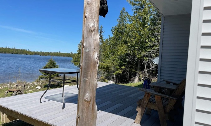 Drummond Island House | Hideaway On Gravel Lake