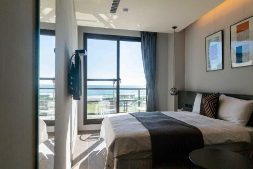 Big Beach House | Hido Hostel II