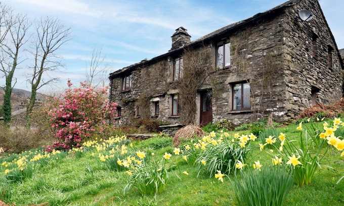 Hartsop Cottage | High Beckside - Traditional Lakeland Cottage near Ullswater. Sleeps up to 7 guests