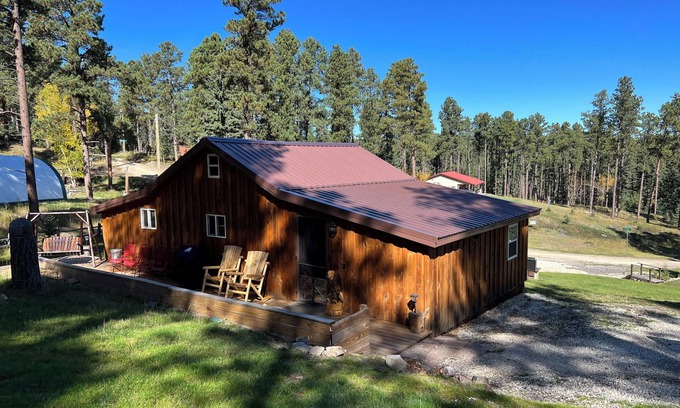 Deadwood Cabin | High Country Cabin and Bunk House Great for Multiple Families!