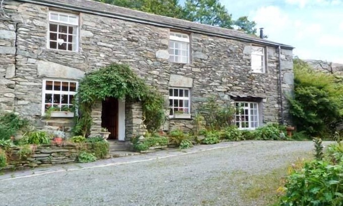 Broughton in Furness Cottage | HIGH KILN BANK COTTAGE, pet friendly in Broughton-In-Furness
